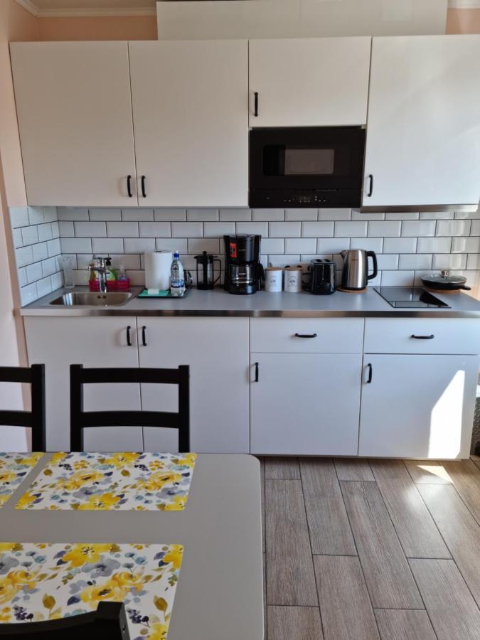 Swan Apartment *